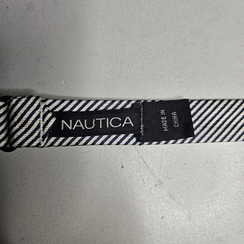 Nautica Mens Bow‎ Tie Striped Blue Adjustable 100% Silk